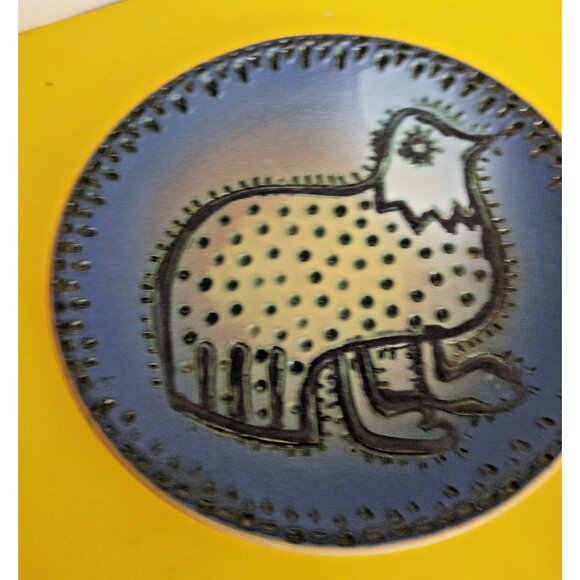 Cuban Art Clay Plate Artist signed 8" Cave Drawing reproduction - Picture 2 of 7